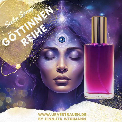 Kategoriebild für die Göttinnen REihe mit einer Frau in lilla und geöffnetem dritten Auge und im Vordergrund dem Seelen Spray Schutz in lila